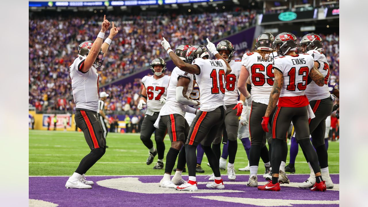 Bucs Gallery: Shots from the Bucs' win over the Vikings