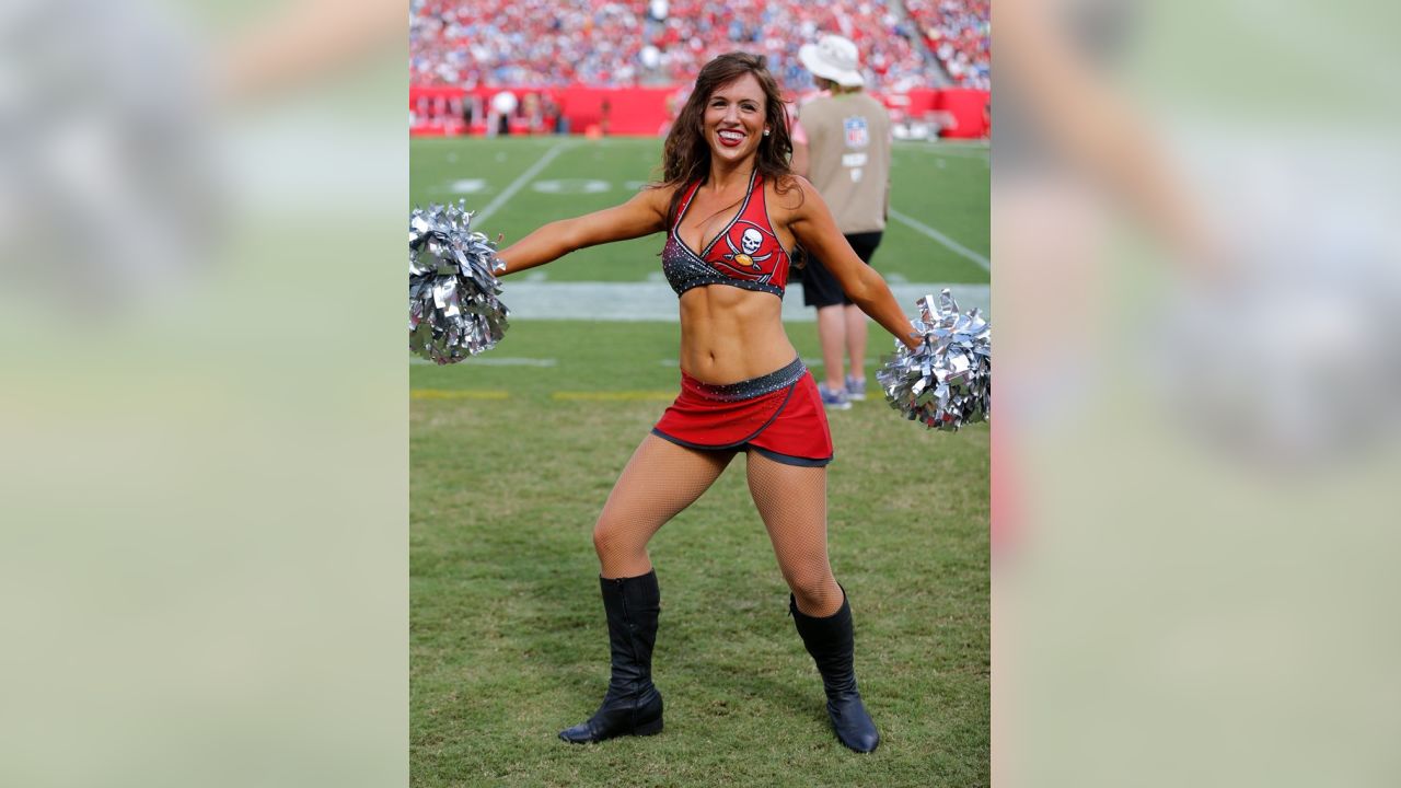 Bucs Cheerleaders on X: Let's hear it for your 2018 TAMPA BAY