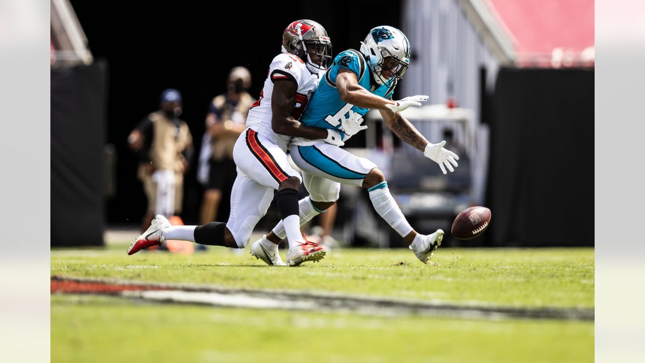 Tampa, Florida, USA. 16th Aug, 2019. August 16, 2019: Tampa Bay Buccaneers  defensive back Jamel Dean (35) and Tampa Bay Buccaneers running back Dare  Ogunbowale (44) before the NFL preseason game between