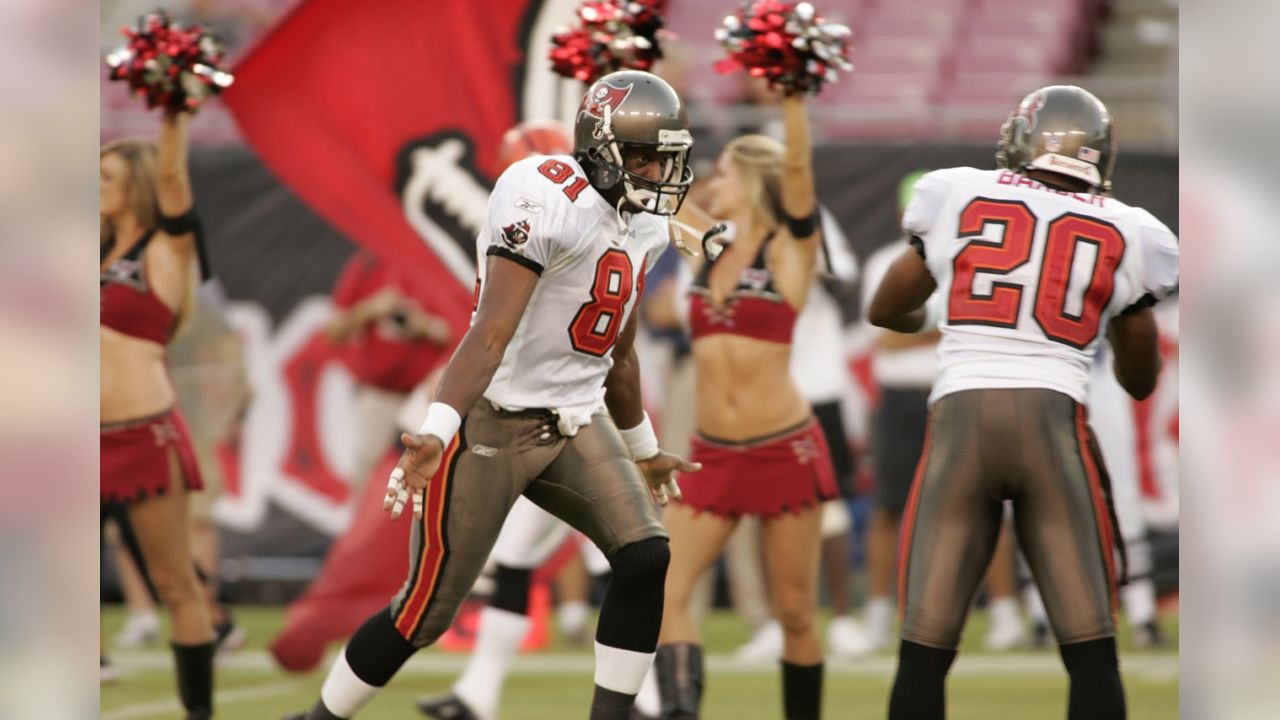 Hof Wide Receiver Tim Brown