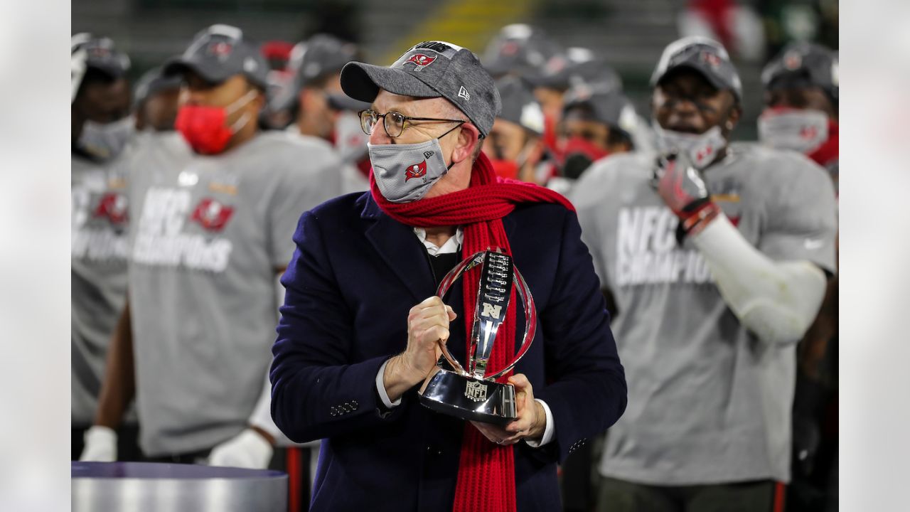 PHOTOS: Bucs Celebrate NFC Championship Win & Trophy Presentation