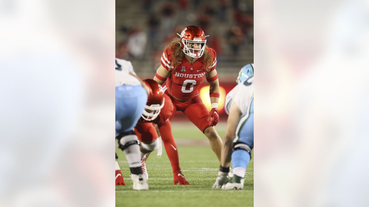 Mr. Irrelevant': Bucs draft Houston LB Grant Stuard with last pick