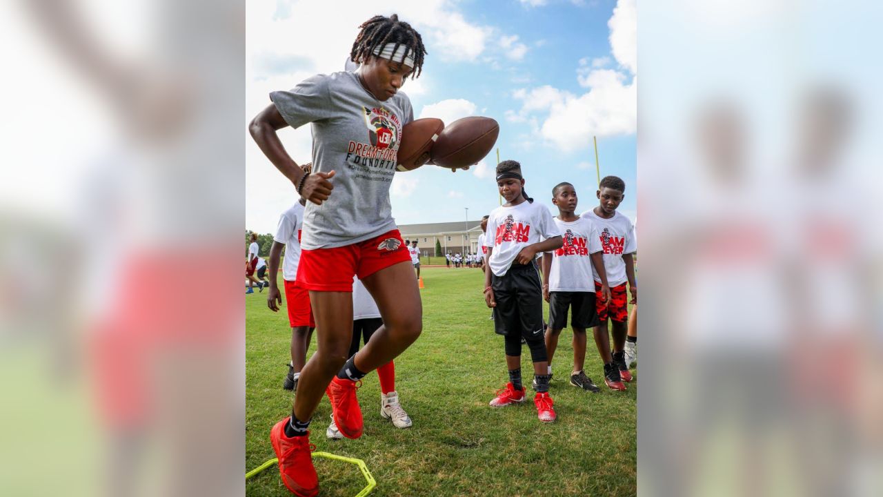 Photos: Jameis Winston hosts annual youth camp in Alabama