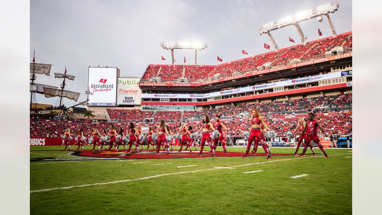 Tennessee Titans - Meet your 2021 Tennessee Titans Cheerleaders