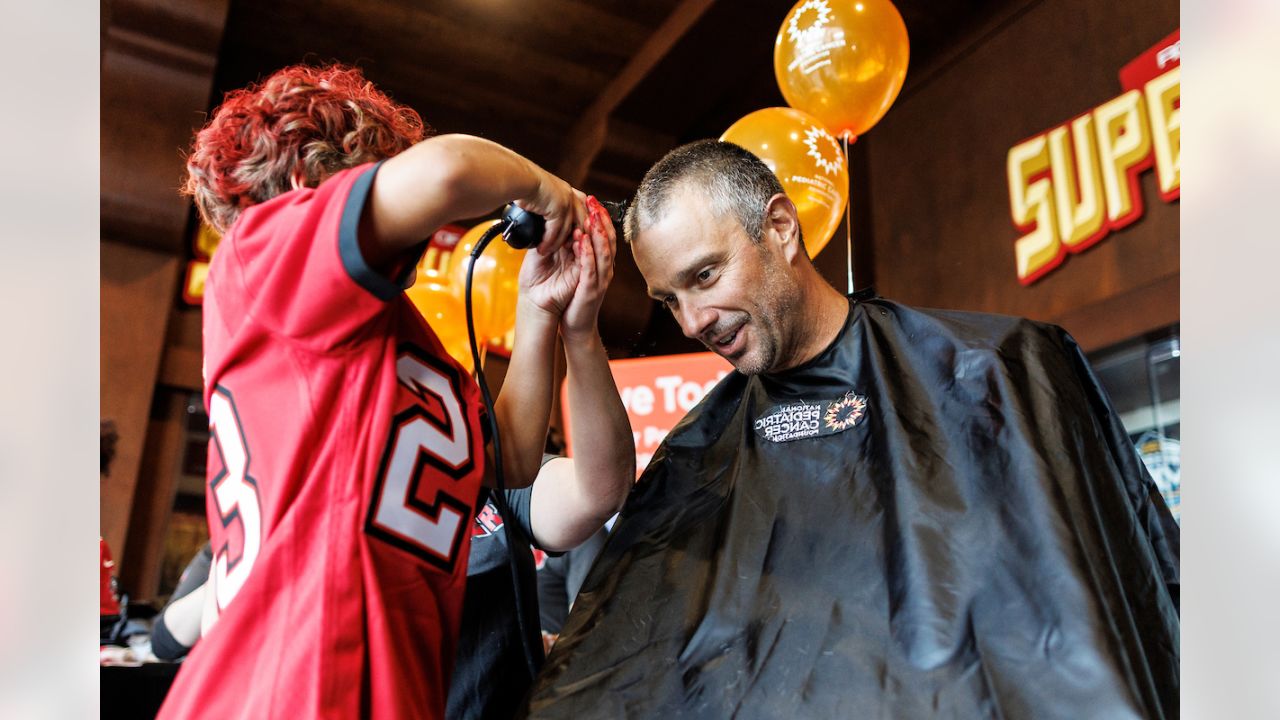 Buccaneers Raise More Than $65,000 in Donations Towards This Year's 9th  Annual Cut and Color Funds the Cure Challenge