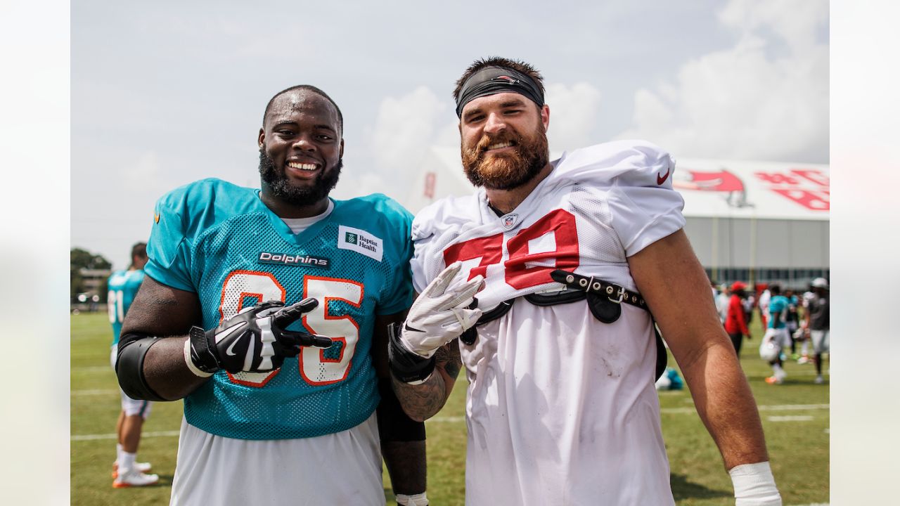 Best Photos from Bucs Training Camp Practice With the Miami Dolphins,  August 10