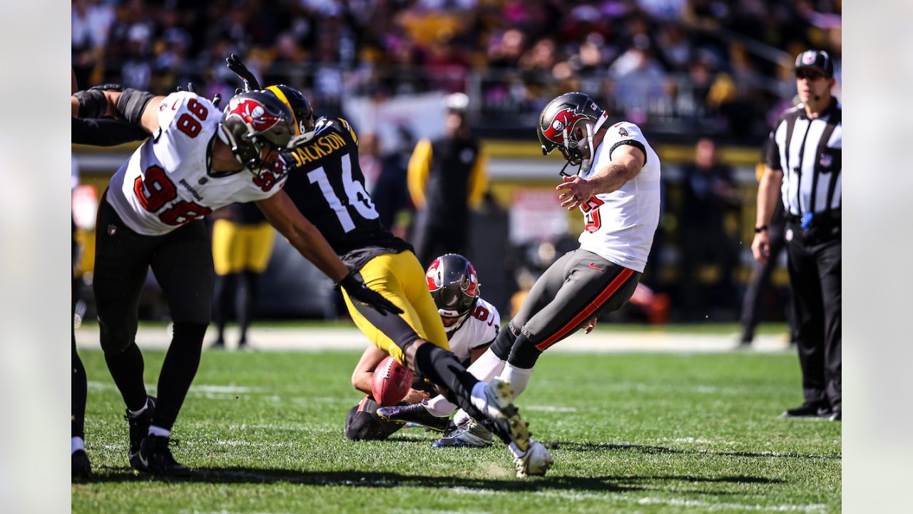 Tampa Bay Buccaneers vs. Pittsburgh Steelers, Jacksonville Jaguars