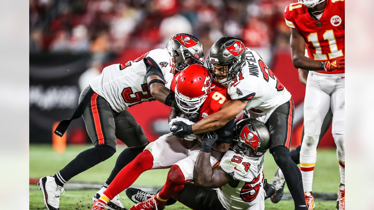 Tampa Bay Buccaneers vs. Kansas City Chiefs. NFL Game. American Football  League match. Silhouette of professional player celebrate touch down.  Screen Stock Photo - Alamy