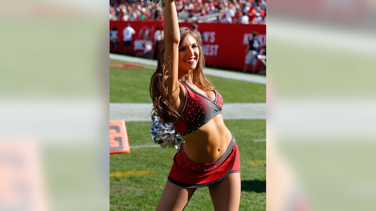 2014 Tampa Bay Buccaneers Cheerleaders: Making the Krewe - Part 2