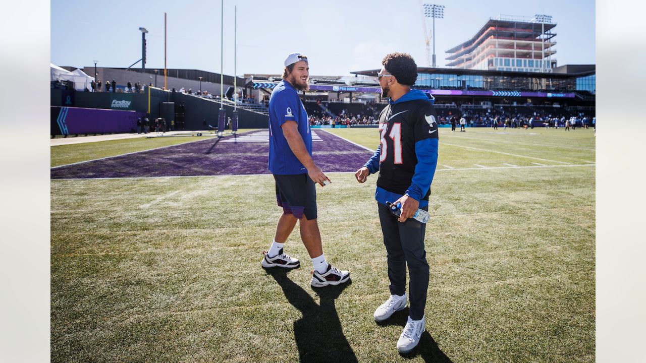 Las Vegas Ballpark turns into football field ahead of 2022 NFL Pro Bowl