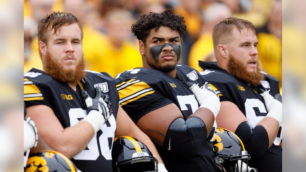 Bucs Make Huge Post-Draft Change with Iowa Hawkeye Alum Wirfs