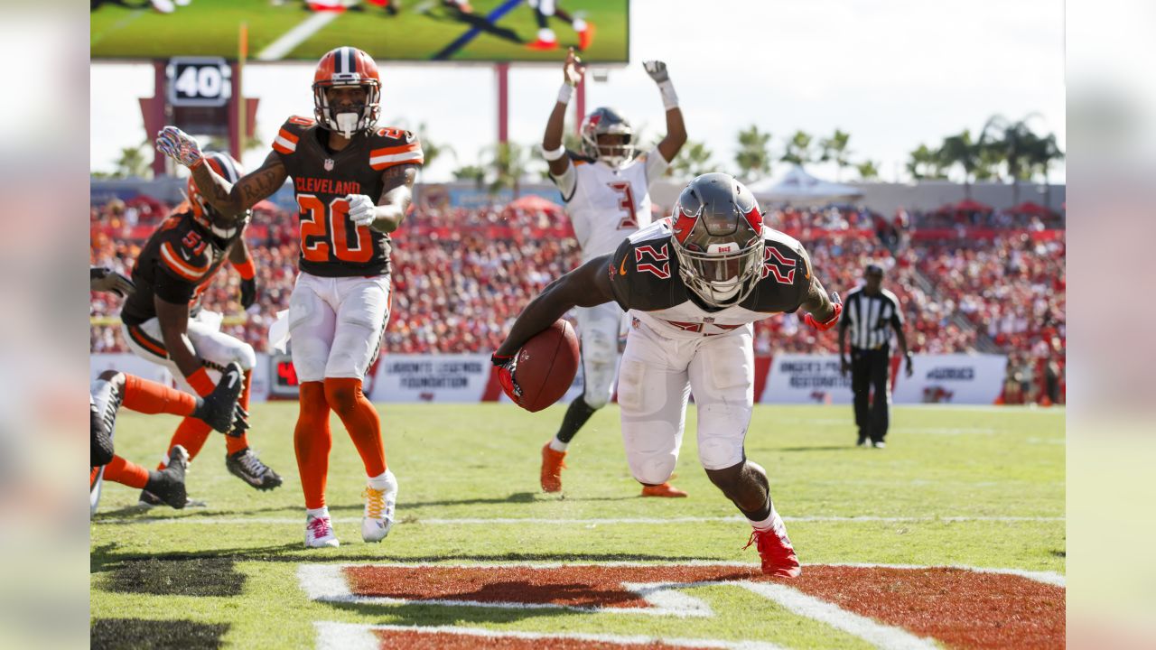 Bucs cut former second-rounder Noah Spence as they trim roster to