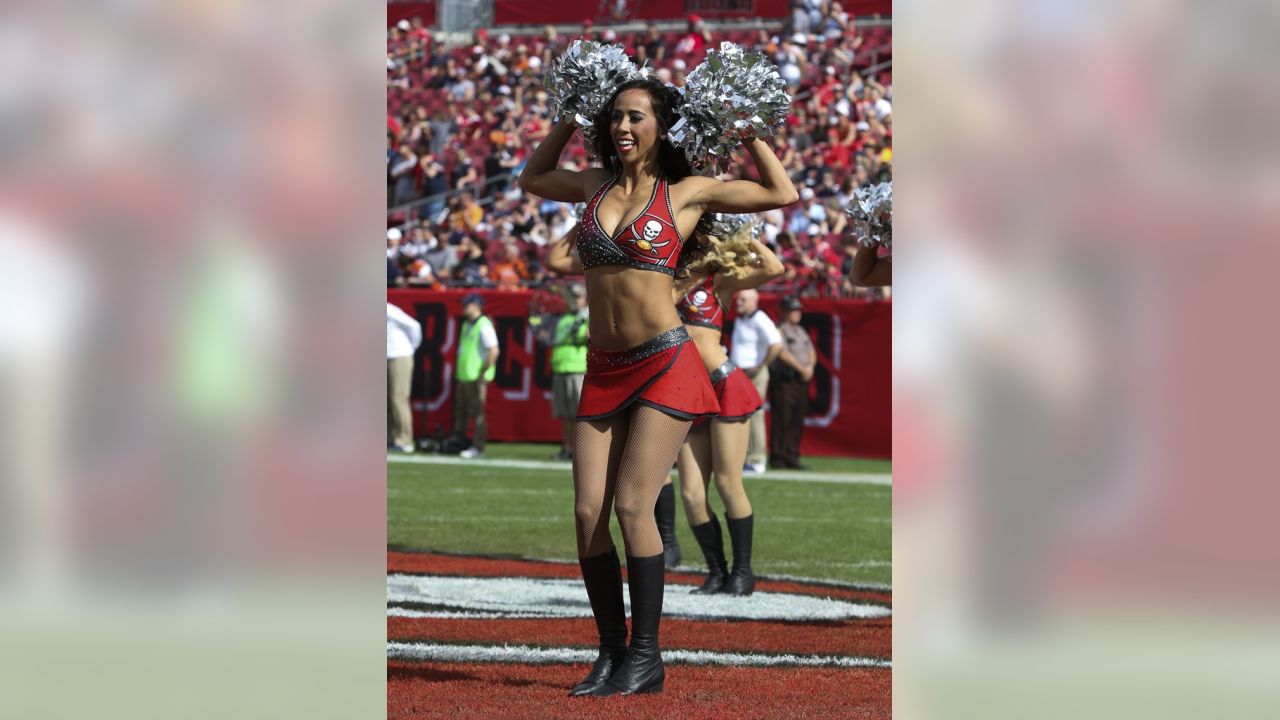 Tampa Bay Buccaneers on X: Say hello to 2015 @Tbbcheer #cheerleader,  Ingrid! BEST OF 