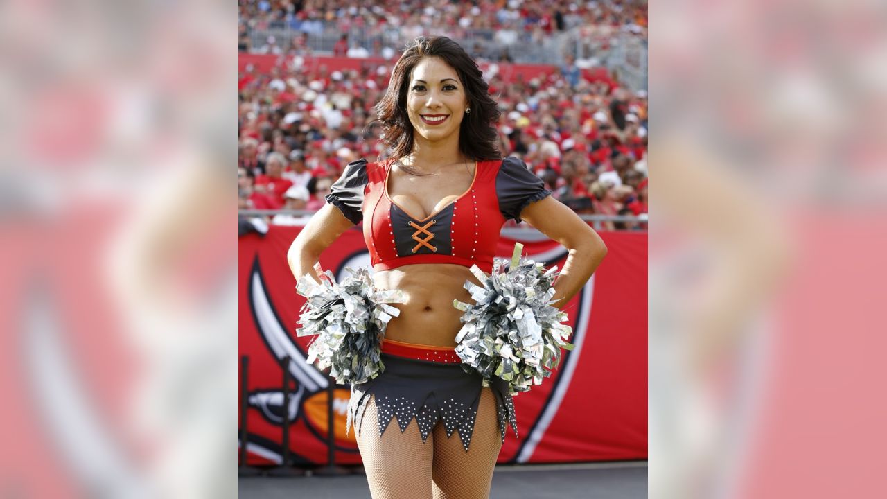 Photos: Buccaneers Cheerleader Michelle L.