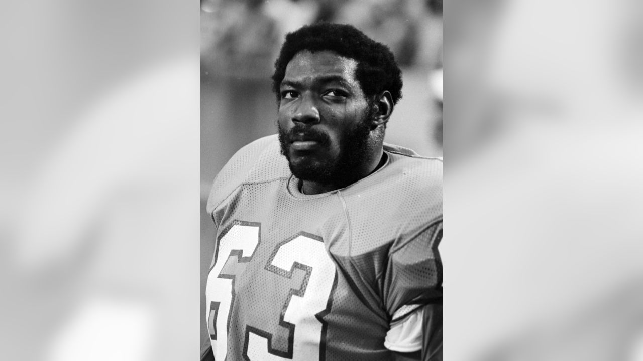 Tampa's GOAT Mountain of sports: Lee Roy Selmon, Derrick Brooks