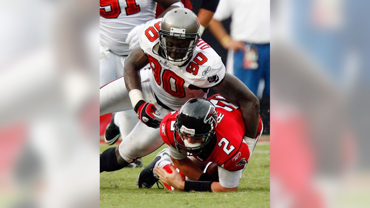 12 OCT 2008: Gaines Adams of the Buccaneers is all smiles after