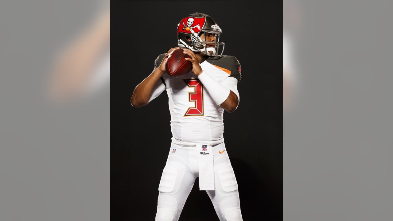 Editorial portrait photography of Tampa Bay Buccaneers Jameis Winston by  Chicago Photographer John Gress - Chicago Photographer & Director of  Photography