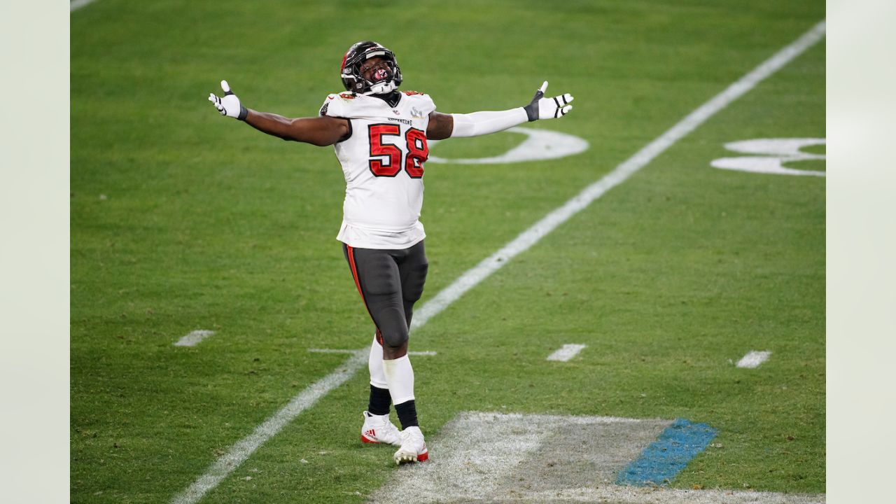 Tampa Bay Buccaneers outside linebacker Shaquil Barrett during the