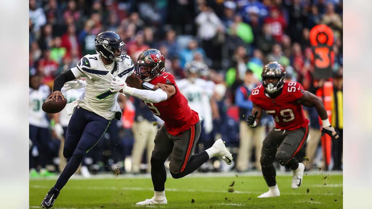 Photo: TAMPA BAY BUCCANEERS VS SEATTLE SEAHAWKS - SEA2007090907 