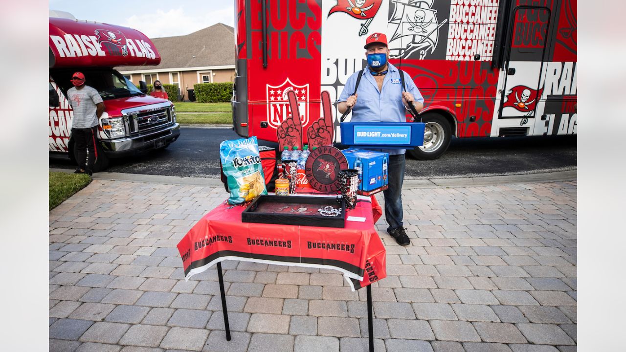 Buccaneers Bringing the Tailgate to Season Pass Members with