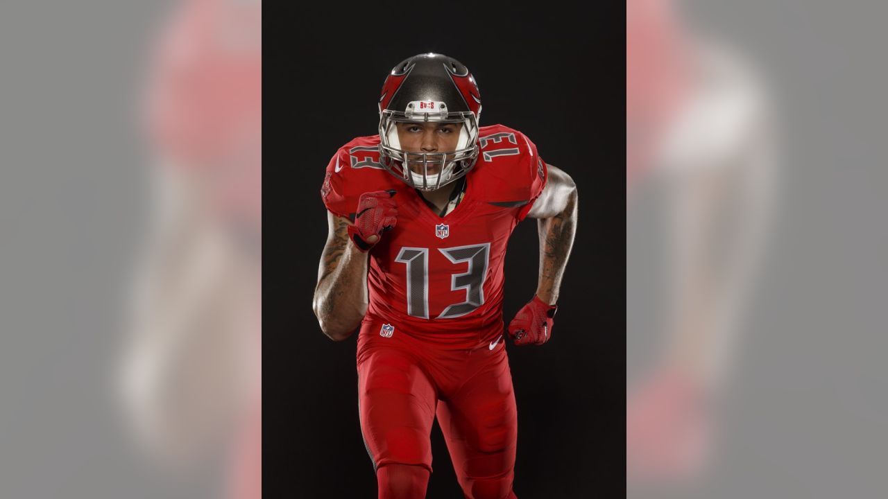 Free download Buccaneers Nike Color Rush Uniform Photo Shoot