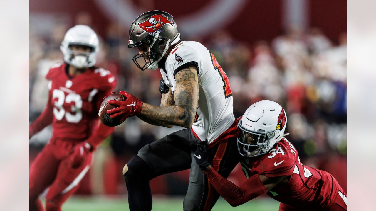 GAME PHOTOS: Week 16 - Cardinals Vs. Buccaneers