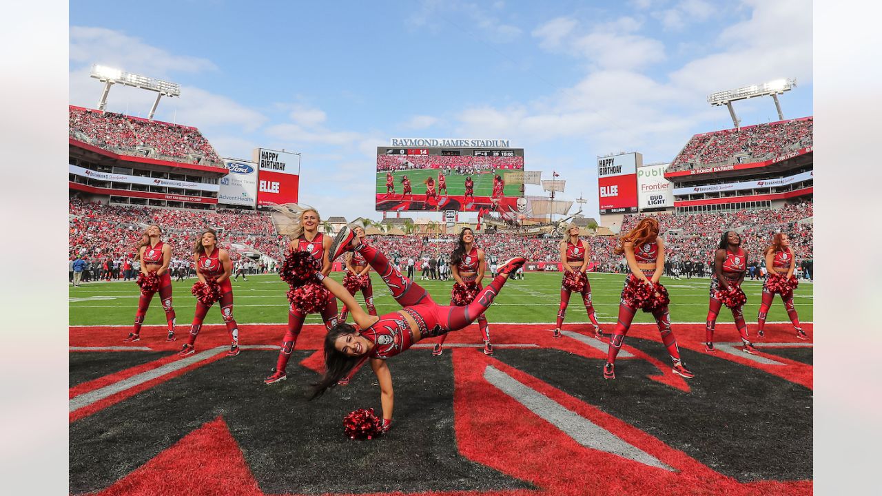 Bucs fans thrilled to cheer at home