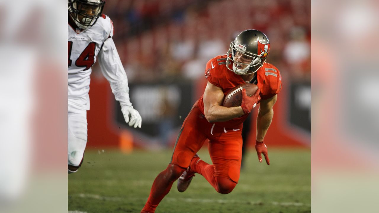 Revis gets no. 24, Barron takes 23; Tampa Bay Buccaneers release rookie  numbers - Bucs Nation