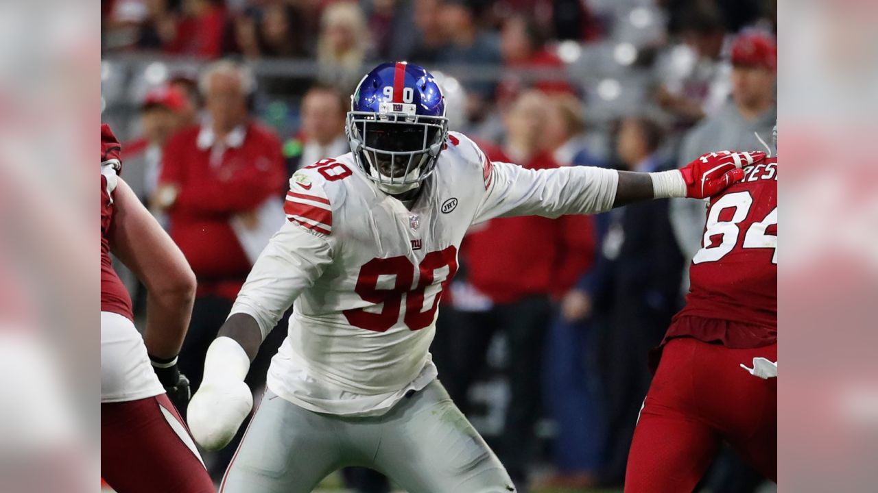 A first look at Jason Pierre-Paul in a Buccaneers Jersey :  r/Fantasy_Football