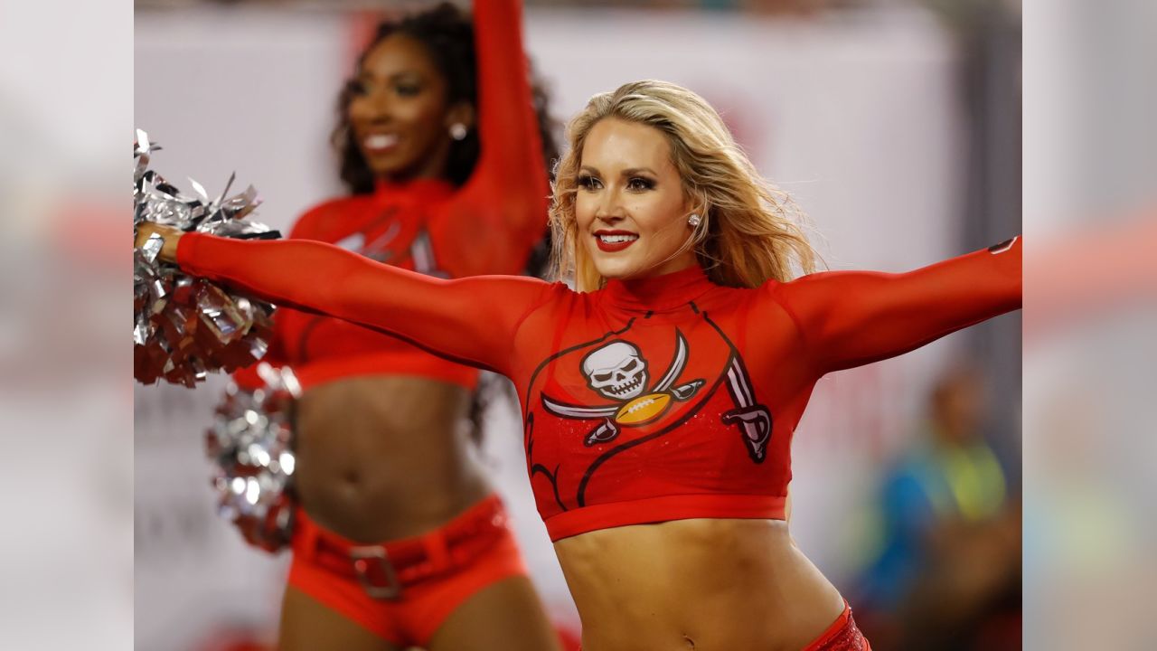 Photos: Best of Cheerleader Kymberli