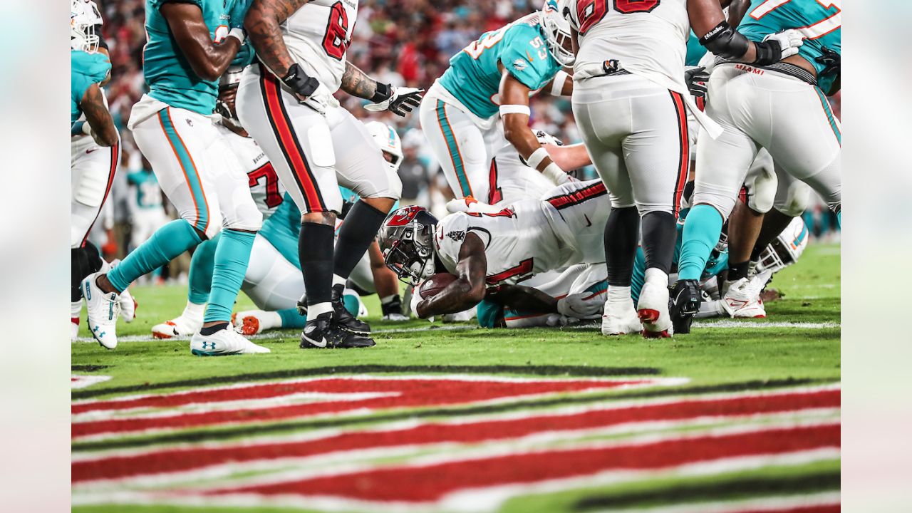 Photo: Miami Dolphins vs Tampa Bay Buccaneers in Tampa - TPA20220813119 