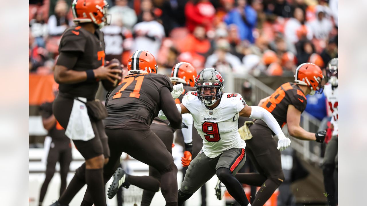 Photos: Week 12 - Buccaneers at Browns Pregame