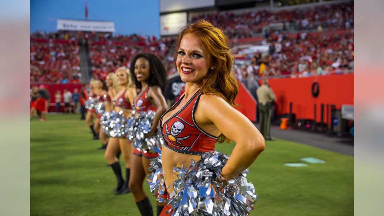 Photos: Buccaneers Cheerleader Michelle L.