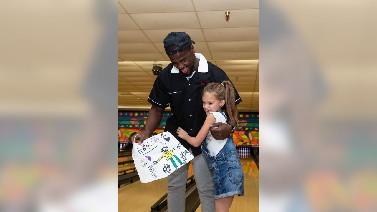 Bucs Big Brother Lavonte David Hosts Fourth Annual Bowling for Kids' Sake  Benefiting Big Brothers Big Sisters of Tampa Bay