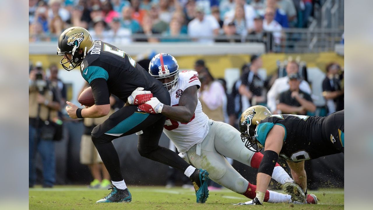 Former USF Bull Jason Pierre-Paul Signs 2-Year Deal to Stay with Bucs - The  Daily Stampede