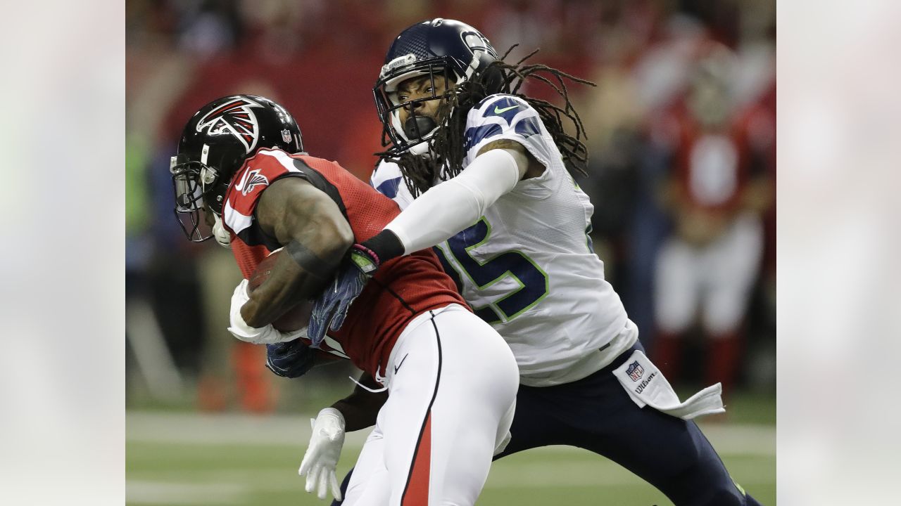 Richard Sherman signs with Bucs and this 12 gets more frustrated