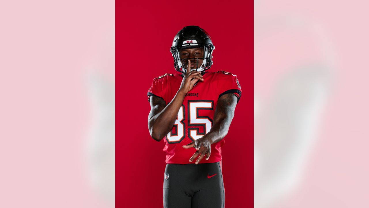 Vita Vea Buccaneers Red Color Rush Limited Jersey in 2023