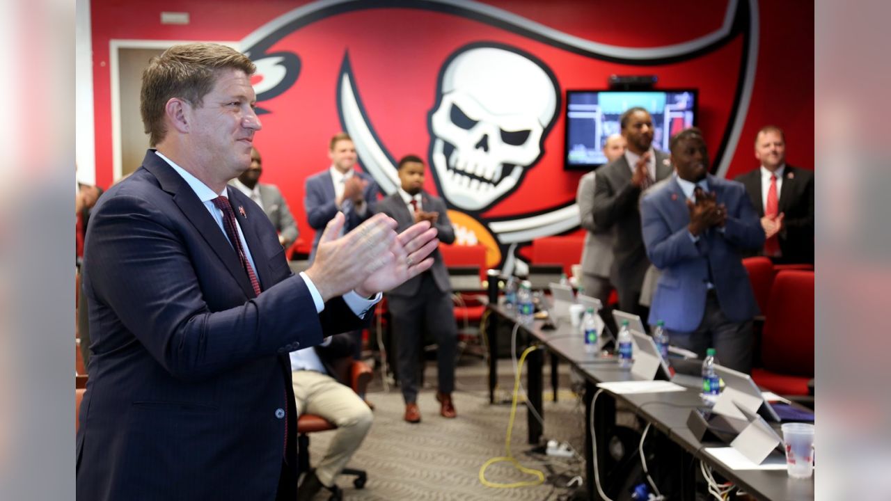 Tampa Bay Buccaneers on Twitter: Draft Room sights. #NFLDraft