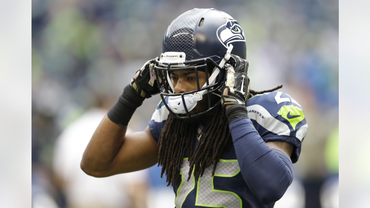 Richard Sherman signs with Buccaneers, will wear Number 5 