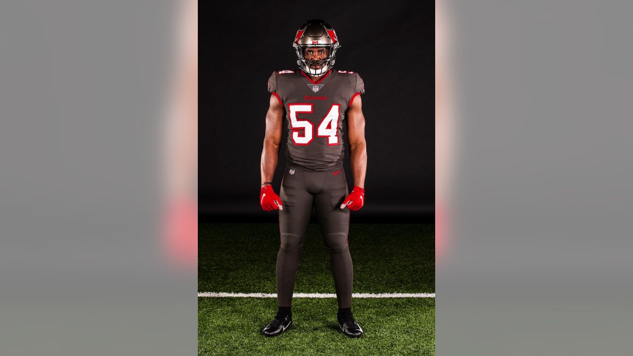 Bucs beat Broncos, look good doing it in new all-pewter uniforms