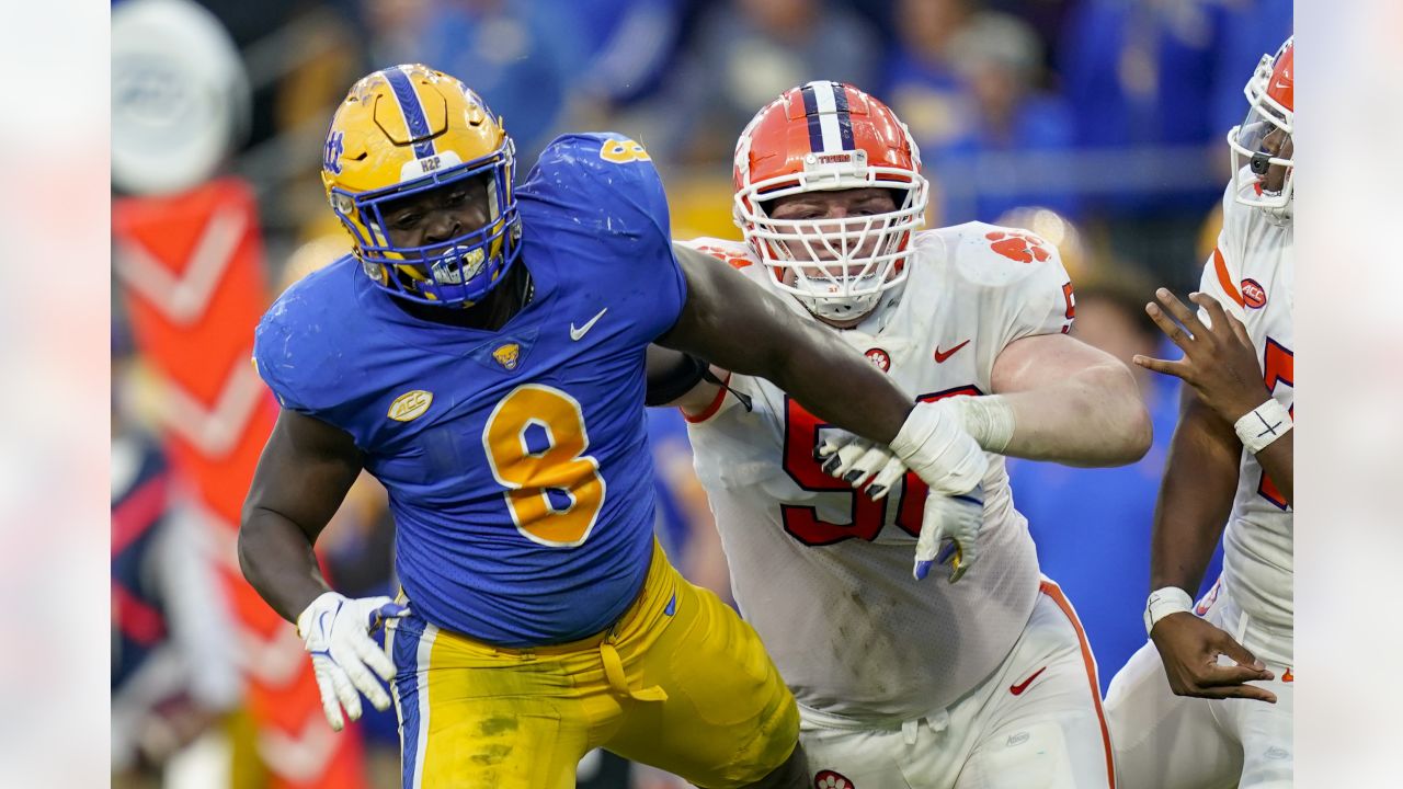 Tampa Bay Buccaneers NFL Draft Grades 2023: Buccaneers Add to Their  Defensive Interior With Calijah Kancey