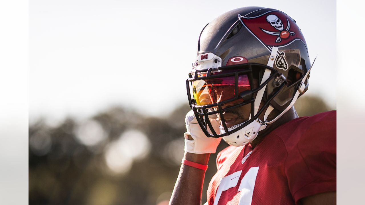 Buccaneers activate Kevin Minter off COVID-19 list : r/nfl