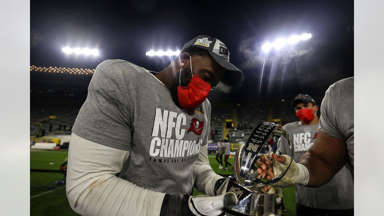 PHOTOS: Bucs Celebrate NFC Championship Win & Trophy Presentation