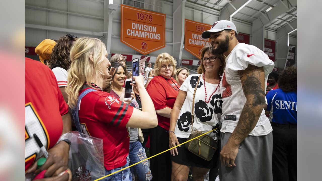 Women of Red: How the Bucs are reaching out to female fans