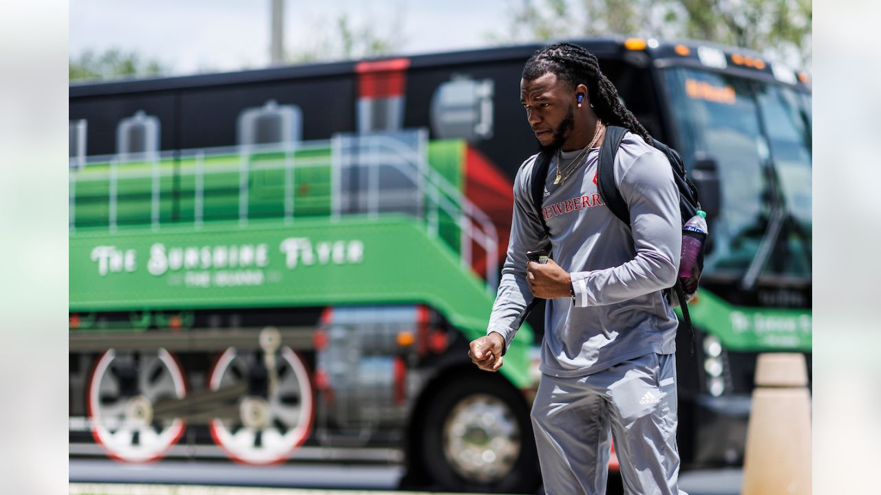 Tampa Bay Buccaneers quarterback Kaylan Wiggins throws a pass during the NFL  football team's rookie training minicamp, Friday, May 12, 2023, in Tampa,  Fla. (AP Photo/Chris O'Meara Stock Photo - Alamy