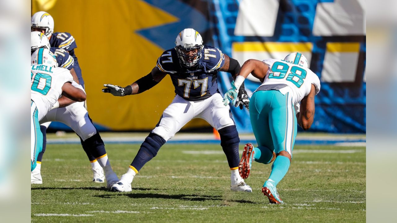 Offensive tackle King Dunlap of the San Diego Chargers gets set on