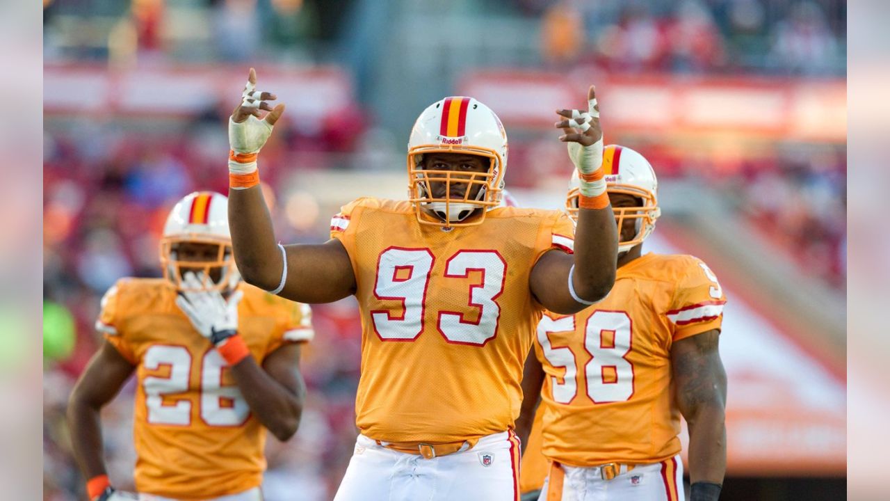 Hard Rock Bet on X: The Bucs are bringing back their Creamsicle jerseys vs  the Lions in Week 6 Here are the top 10 best NFL throwback uniforms 