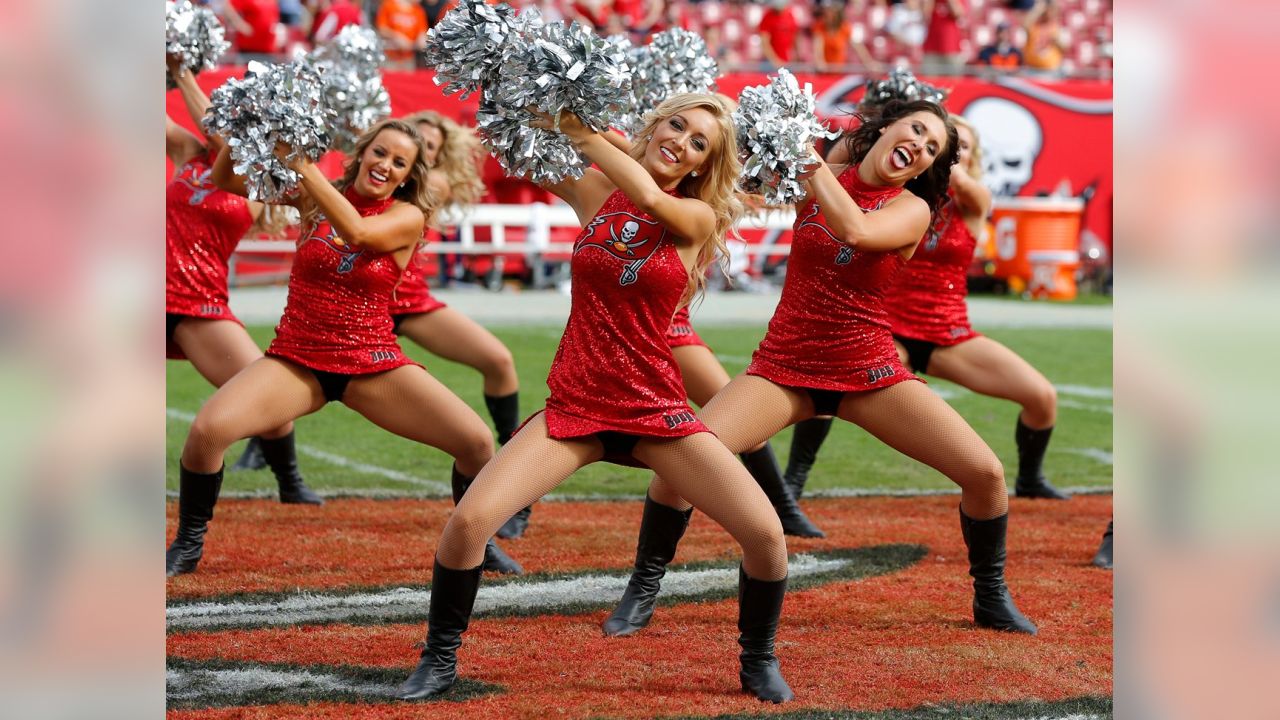 Bucs Cheerleaders on X: Meet Kayla, our #Cheerleader of the week! #Bucs  