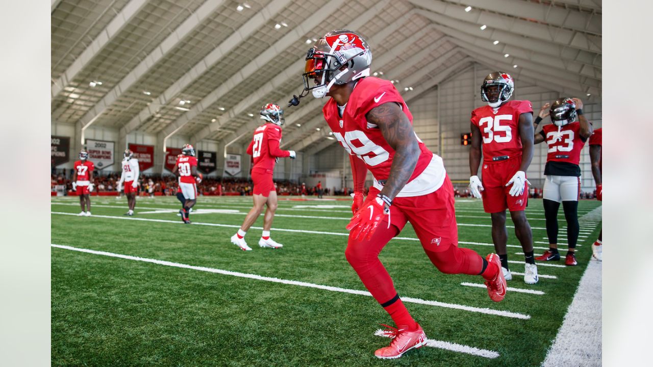 Tampa Bay Buccaneers tight end Cade Otton (88) after a catch during an NFL  football training camp practice Monday, July 31, 2023, in Tampa, Fla. (AP  Photo/Chris O'Meara Stock Photo - Alamy