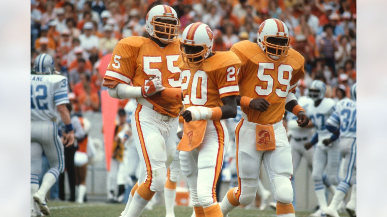 Bucs' iconic 'creamsicle' uniforms making comeback in 2023